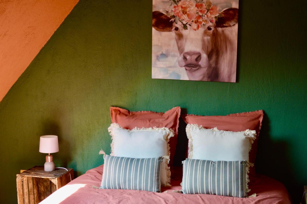 La Pichonniere Bed & Breakfast Isigny-le-Buat Ngoại thất bức ảnh