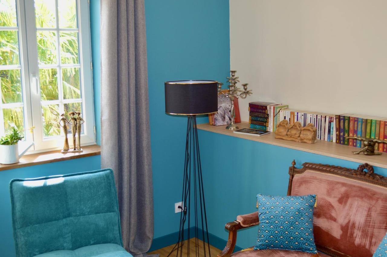 La Pichonniere Bed & Breakfast Isigny-le-Buat Ngoại thất bức ảnh